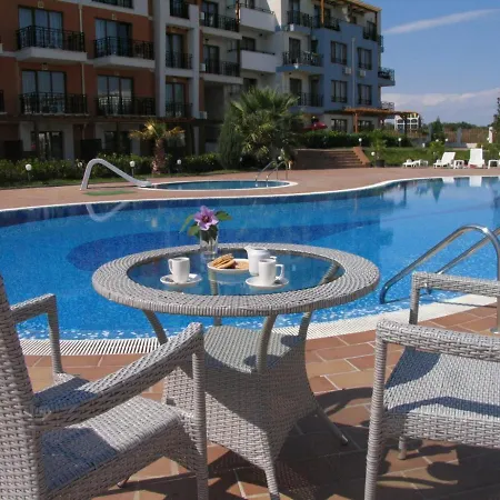 Summer Host Paradise Garden * Chernomorets